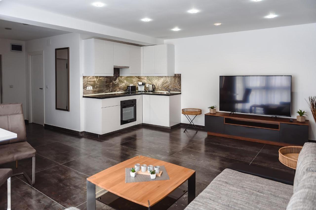 Concept Apartments Budiului 42 Târgu-Mureş Екстериор снимка